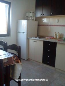 Apartment Dado photo 2