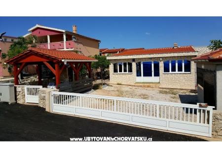apart. Zadro first house by the sea photo 2