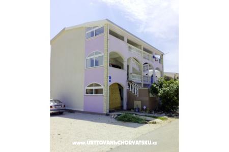 Apartments Boban photo 3