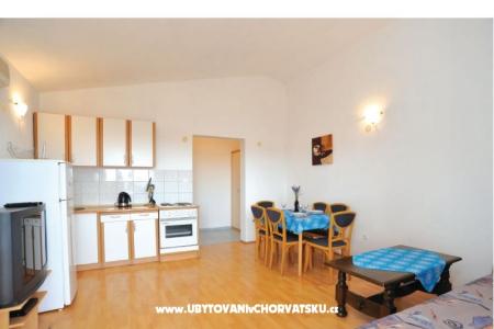 Apartments Kantoci photo 3
