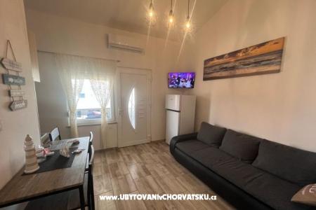 Apartments Kreć Lozice otok Vir photo 3