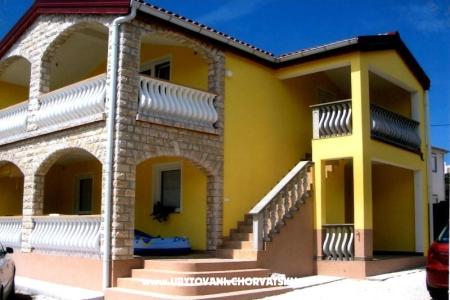 Apartments Slavko Island of Vir Croatia