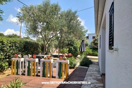 Apartments Budija / Lavanda photo 5