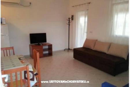 Apartments Zarko photo 4