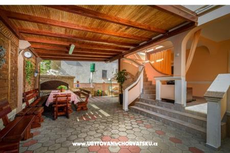 Apartment Lela photo 4