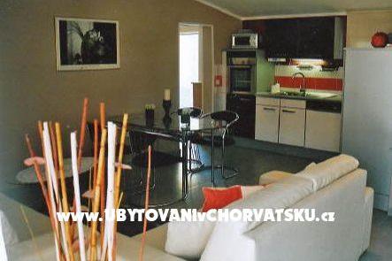 Villa Ljiljana photo 5