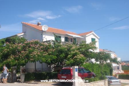 Apartments Milena photo 3