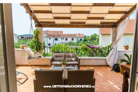 Apartment Maša Vodice Croatia