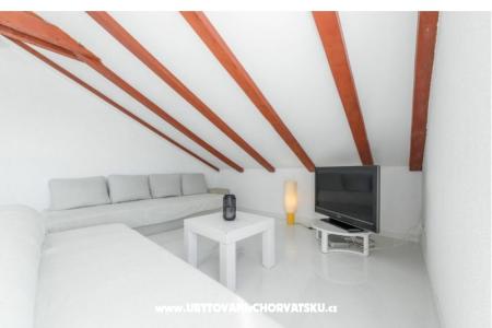 RAFAELA APARTMAN SRIMA photo 5