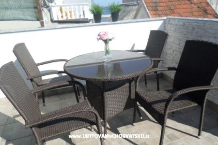 Apartments Bisserka photo 3
