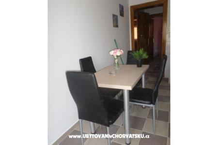 Apartments Bisserka photo 5