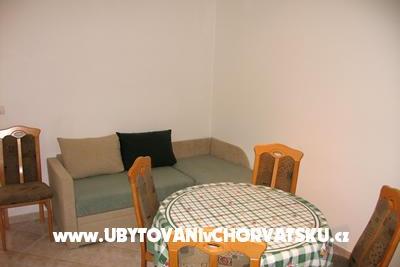 Apartments Jela photo 5
