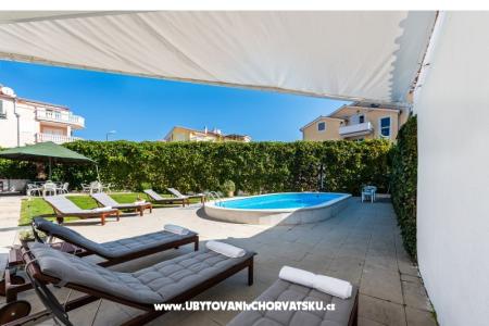 Apartments Tihi photo 4