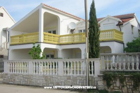 APARTMANI TIM Vodice Croatia