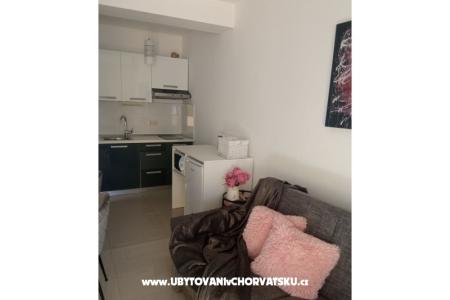 Apartments Tomić photo 3