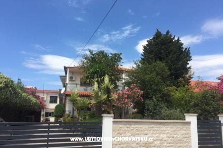 Apartments Milka photo 2