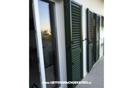 Apartments Milka photo 3