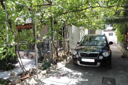 Apartment Veronika photo 2