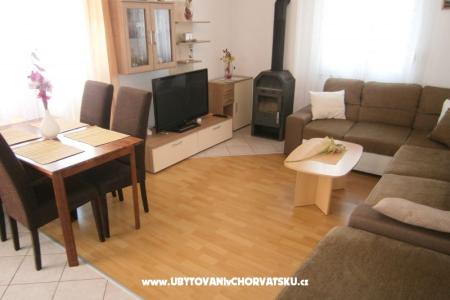 Apartments Ana photo 4
