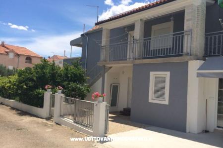 Apartments Milena photo 3