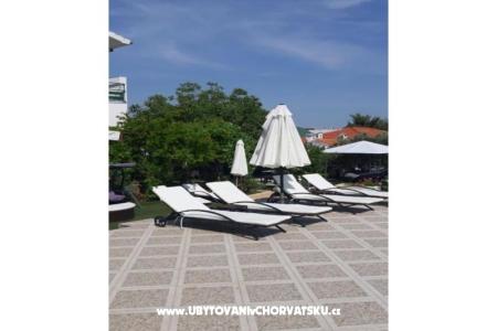 Mariva Holiday Home photo 5