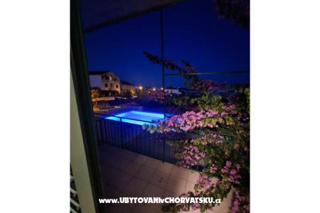 Neda Apartments photo 3