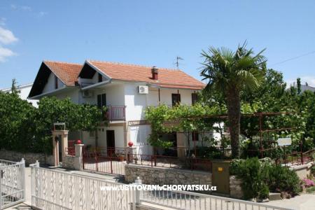 Villa Tanja *** Vodice Croatia