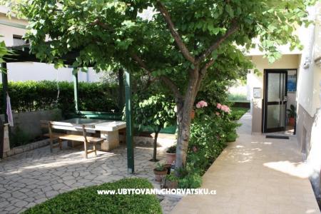 Adria Apartments photo 3