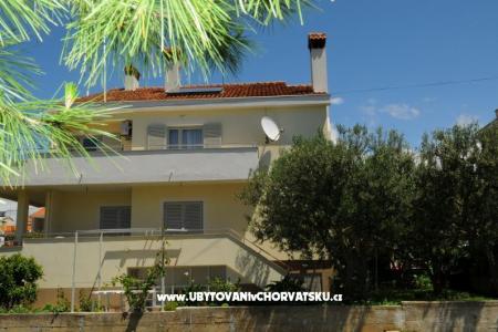 Adria Apartments photo 5