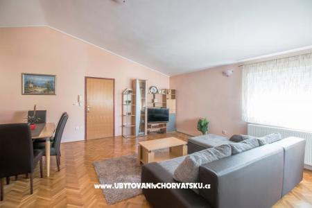 Apartment Lory photo 2