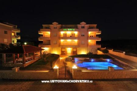 Apartments Gravic photo 3