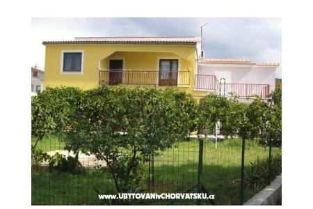 Apartments "Villa Manda" photo 2
