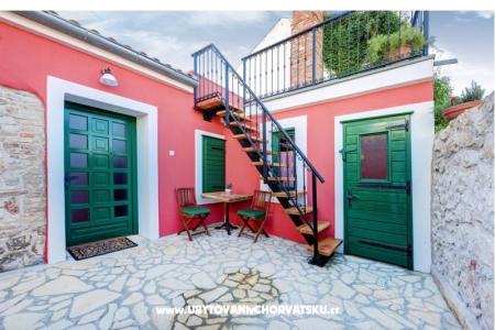 House Milka photo 3
