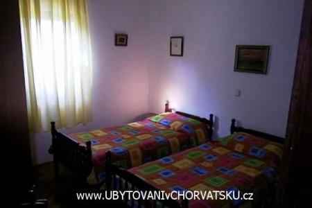 Apartment Kurtovic photo 3