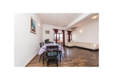 Sunshine Apartments photo 3