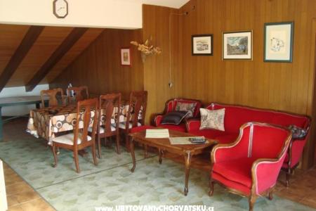 Vujasinovic apartment photo 2