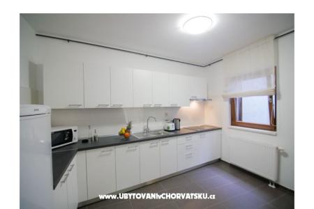 Apartments Academia photo 5