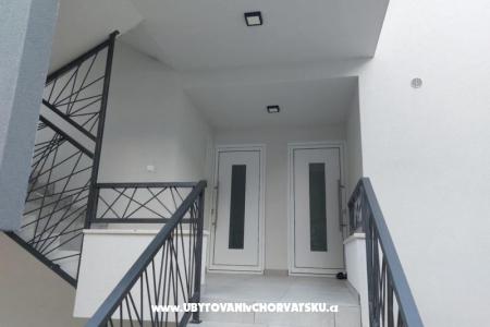 Apartments Bevanda Zaostrog photo 4