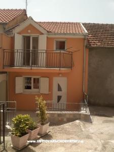 Apartments Jakić  Zaostrog Croatia