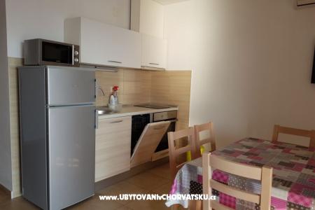 Apartments Ksenija photo 4