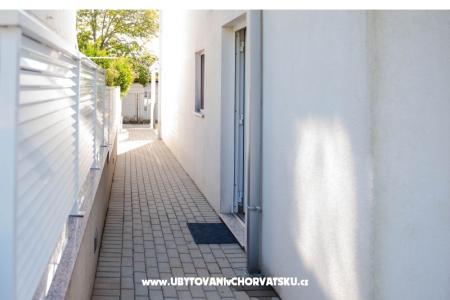 Apartments Martinović photo 2