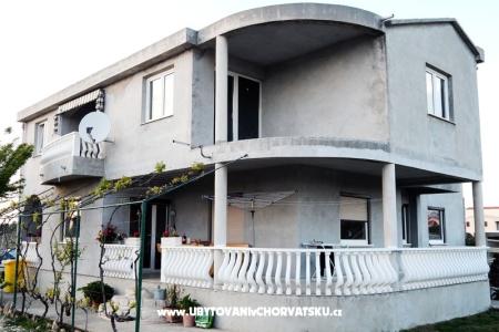 Apartments Denis i Sandra photo 2