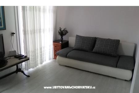 Apartment Lola photo 2