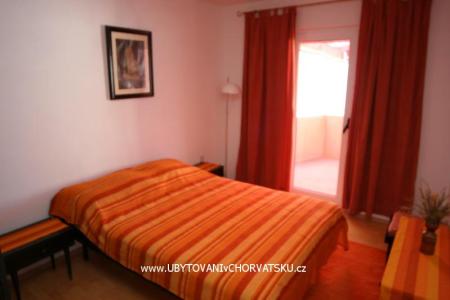 Apartment Mirjana photo 3