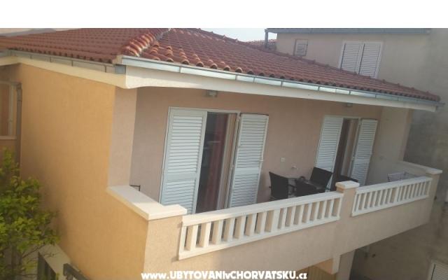 Apartman ANTON – Accommodation Baska Voda Kroatië