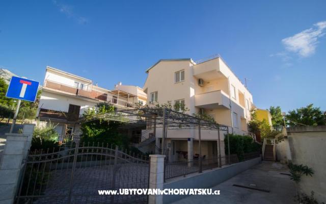 Apartmani Šantić – Accommodation Baska Voda Kroatië