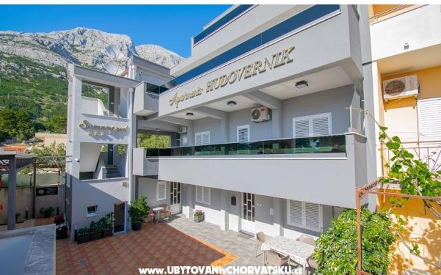 Apartmani Hudovernik – Accommodation Baska Voda Kroatië