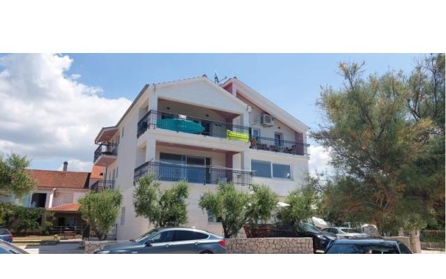 Apartmani Benjamin – Accommodation Bibinje Kroatië