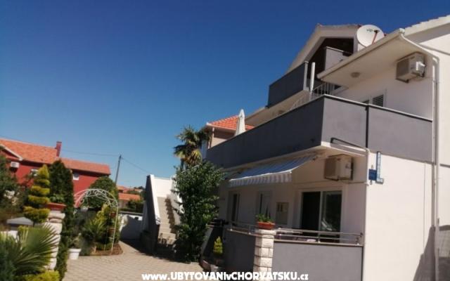 Apartmani Šime – Accommodation Bibinje Kroatië