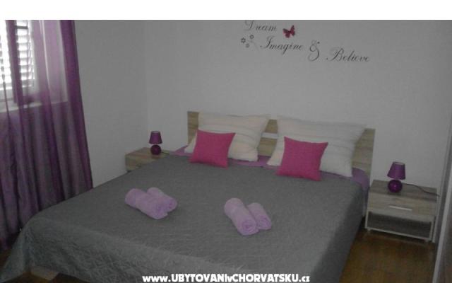 Kuća za odmor Iva – Accommodation Bibinje Kroatië